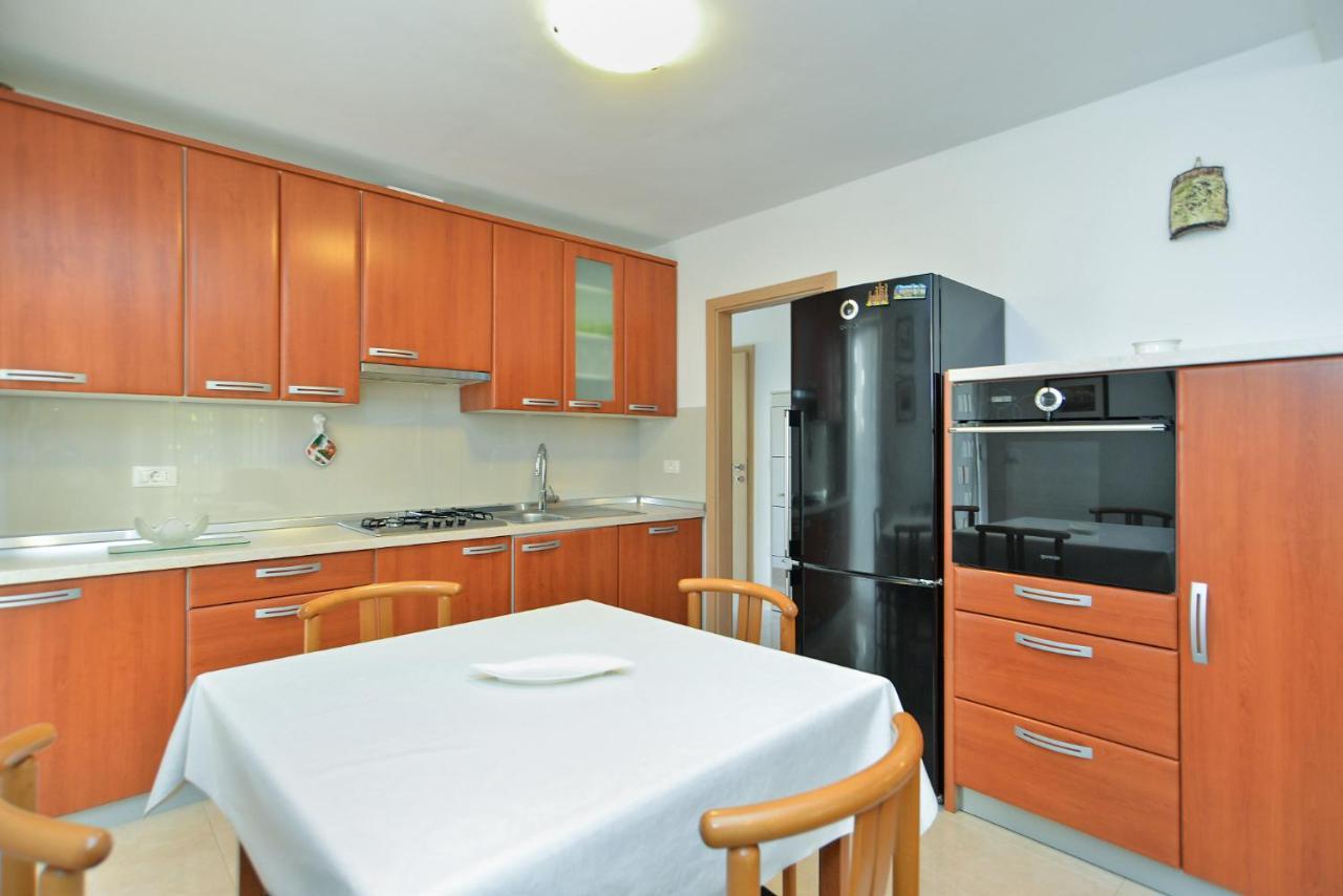 Apartment Snjezana 1064 Rovinj Exterior foto