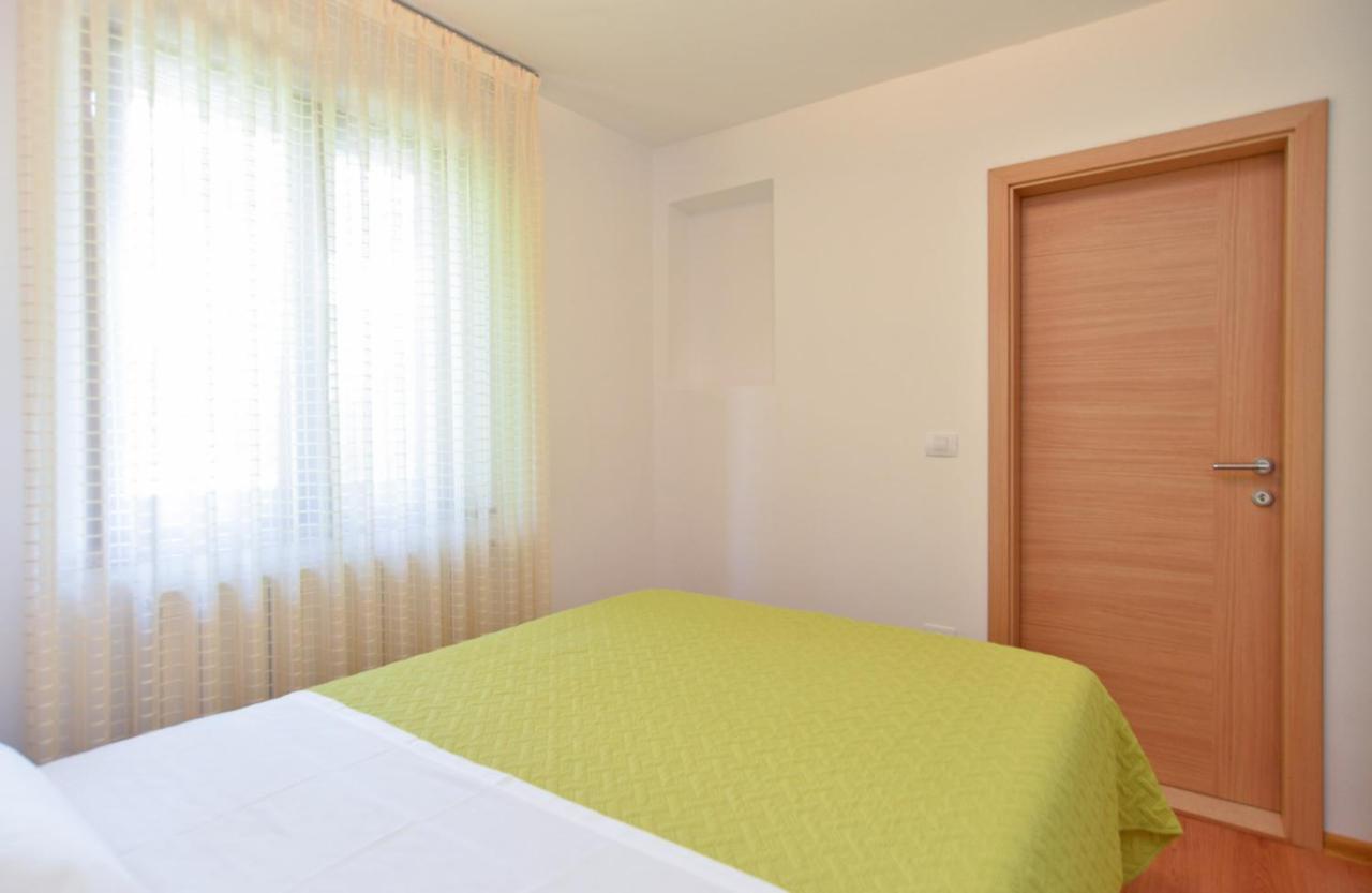 Apartment Snjezana 1064 Rovinj Exterior foto